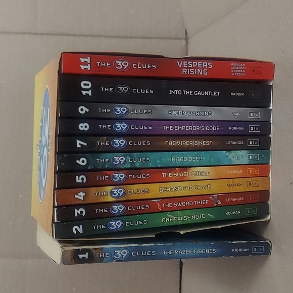 Book set - Picture 2 of 3